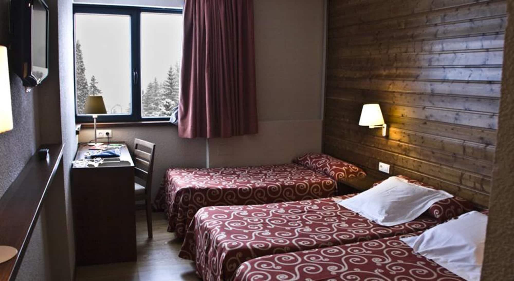 Tuc Blanc Hotel Baqueira Beret Exterior photo